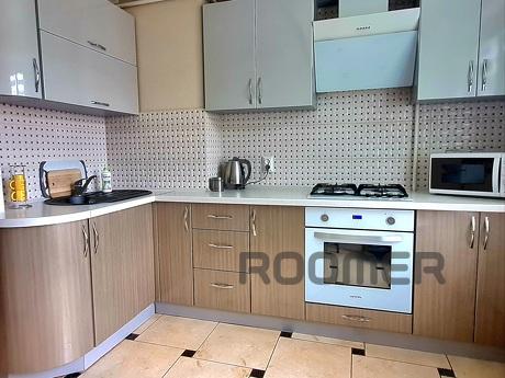 1 bedroom apartment in a modern renovati, Bila Tserkva - apartment by the day