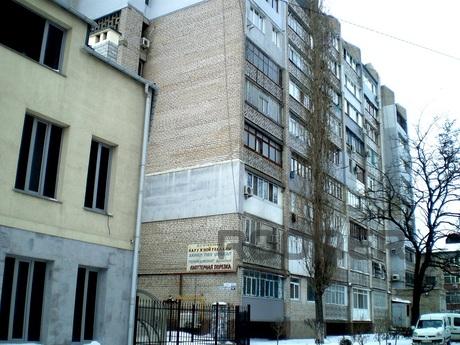 квартира-студія на пр. Центральному 124, Миколаїв - квартира подобово