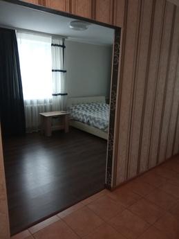 Apartment 1 room Ave. World 35, Chernihiv - apartment by the day