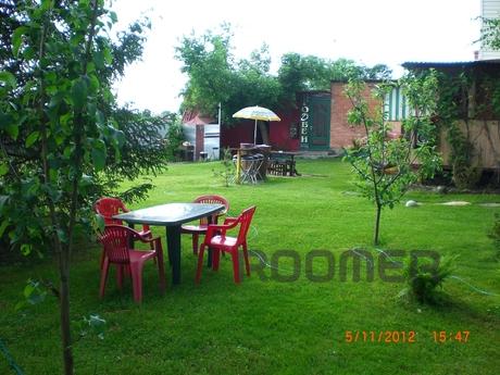 Autumn holidays in the countryside, Izium - apartment by the day