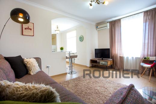 The apartment is renovated in the design, Mykolaiv - apartment by the day