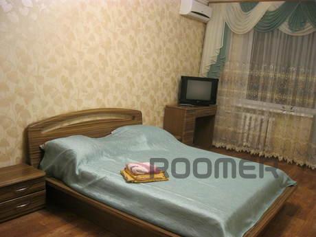 Renovation 1bedroom Center, Mykolaiv - apartment by the day