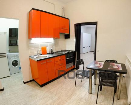 Business class, 5 min railway station, Lviv - apartment by the day