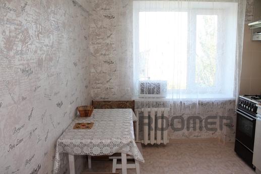 Rent  with sea views, Berdiansk - apartment by the day