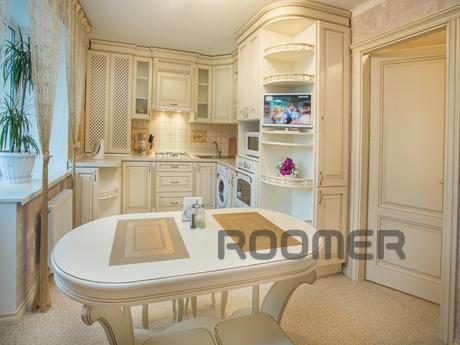 Beautiful VIP-apartment in the city cent, Sumy - apartment by the day