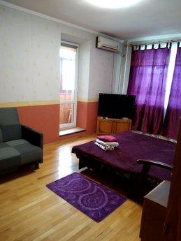 Rent 2 sq. Saltovka, metro station Stude, Kharkiv - apartment by the day