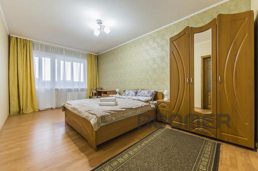 3-х кімнатна біля метро Академмістечко, Київ - квартира подобово
