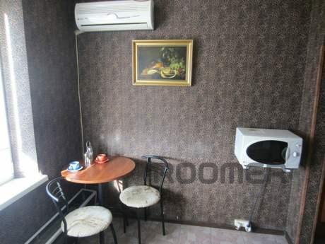 Rent your 1 km. 5 minutes. from m.H. Gor, Kharkiv - apartment by the day