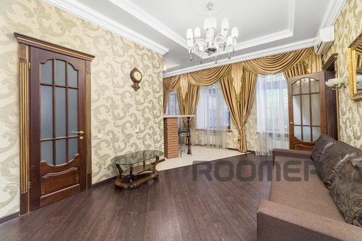 Luxurious apartment in the center of Ode, Odessa - apartment by the day