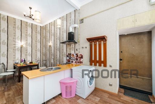 Daily rent, OWN 1 bedroom apartment on Deribasovskaya in the