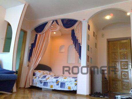 One bedroom apartment in the city center with good repair, w