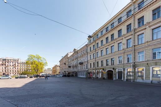 Cozy apartment in the very center, Saint Petersburg - apartment by the day