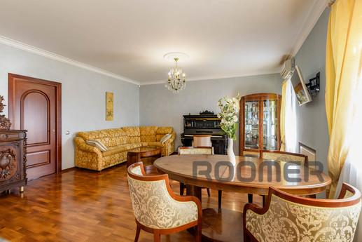 VIP apartment on Mayakovsky, Санкт-Петербург - квартира подобово