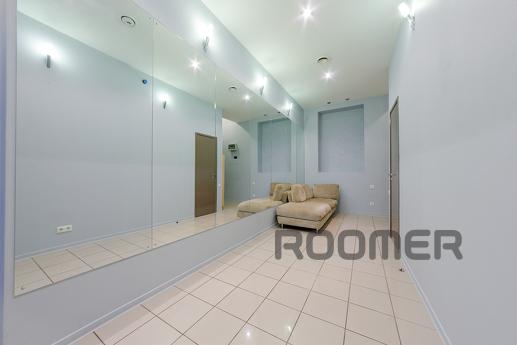 hth24 apartmeпts, parking, Nevsky pr., Saint Petersburg - apartment by the day