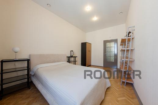hth24 apartmeпts, parking, Nevsky pr., Saint Petersburg - apartment by the day