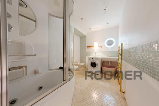 Luxury apartment # HTH24, Saint Petersburg - apartment by the day