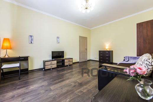The apartment is located in the very heart of the capital al
