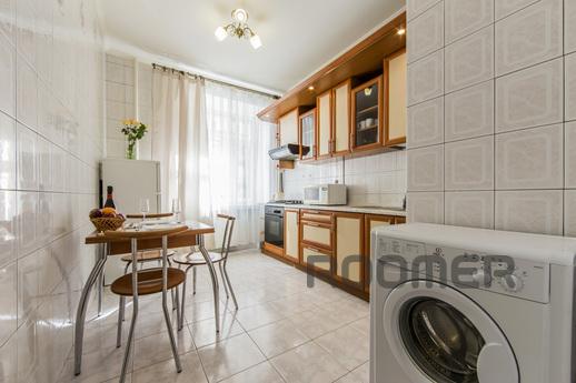 Cozy 2-room apartment for rent, Kyiv - apartment by the day