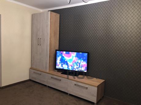 Apartment with renovated 12 school, Rivne - apartment by the day
