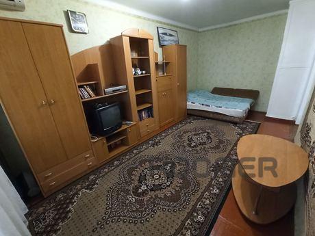 Сдам  2-комнатную квартиру в Черноморске, по ул.  Данчеко 1А