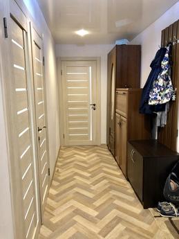 Сдам уютную 2х комнатную квартиру, Черноморск (Ильичевск) - квартира посуточно