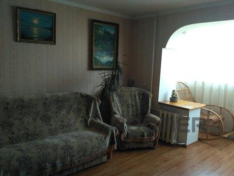 Apartment for rent, three rooms, 6 beds. Near the house ther