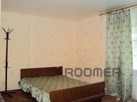 I rent an apartment daily, at pr.Zhukova, 131
