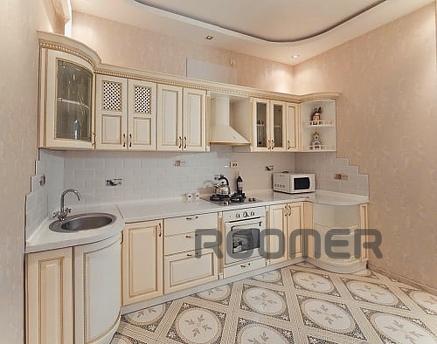 Apartments in the historic city center, Odessa - apartment by the day
