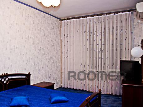 Luxury apartment in the historic city center with stunning v