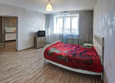 Двокімнатна квартира з євроремонтом, Новосибірськ - квартира подобово