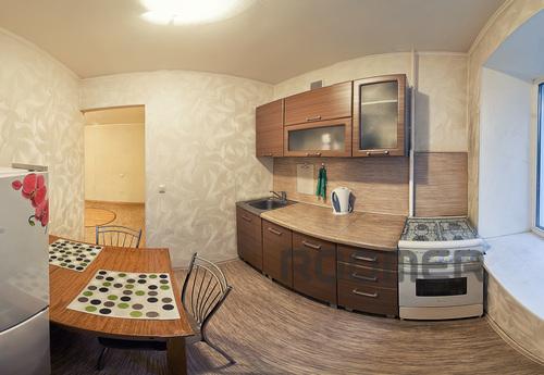 One bedroom apartment on the subway line, Новосибірськ - квартира подобово
