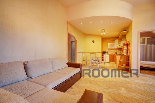 2 bedroom apartment in center, Saint Petersburg - apartment by the day