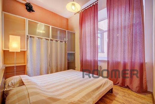 2 bedroom apartment in center, Saint Petersburg - apartment by the day