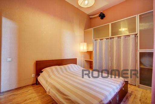 2 bedroom apartment in center, Saint Petersburg - apartment by the day