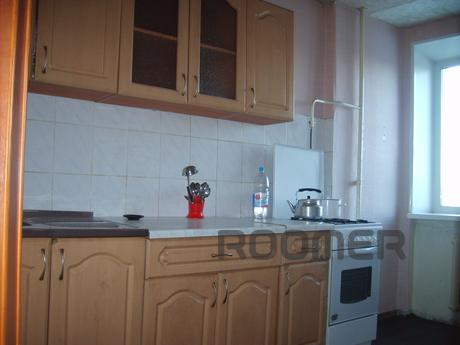 Great apartment near the park vacation!, Chelyabinsk - apartment by the day
