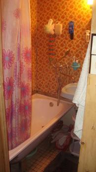 УЮТНАЯ КВАРТИРА НА СУТКИ НА ЩЕЛКОВСКОЙ, Москва - квартира посуточно