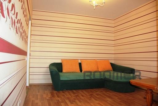 СВОБОДНА.Сдается на сутки,на часы.Квартира полностью мебелир