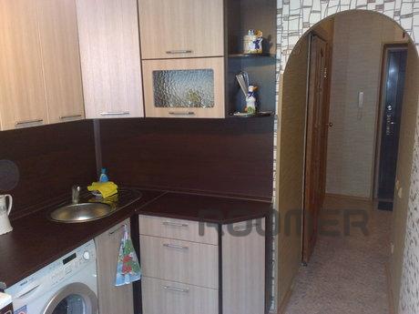 APARTMENT IN THE HEART, Yekaterinburg - apartment by the day