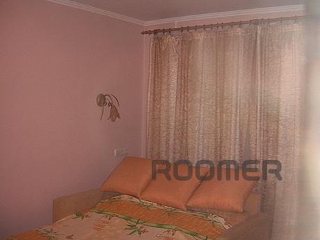 Rent 1-bedroom apartments. Kosmonavtov/10 apartment block. R