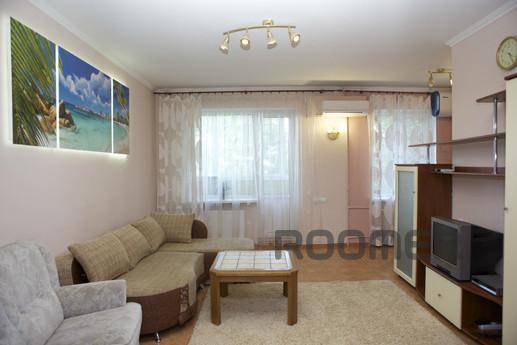 Clean and comfortable studio apartment with river view (in t