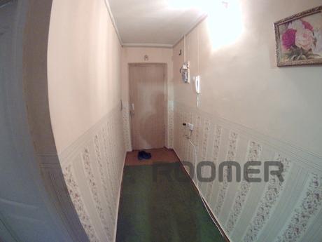 Rent 2-room apartment on French, Nova Kakhovka - apartment by the day