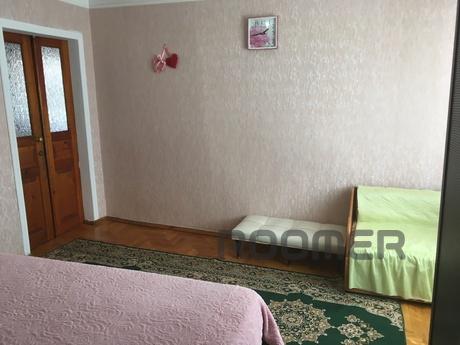 Lovely 3-room house in a park area, Кисловодськ - квартира подобово