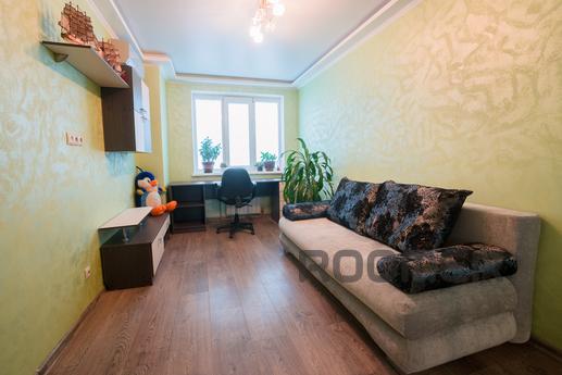 Furniture and other facilities: Bedroom set, big sofa, wardr