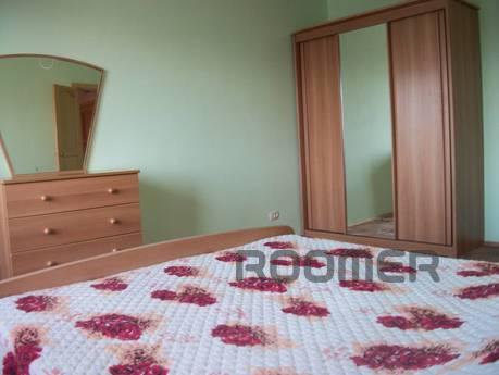 Excellent 2 bedroom apartment, Krasnoyarsk - apartment by the day
