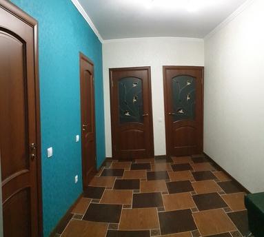 Apartment in a new building, Cherkasy - apartment by the day