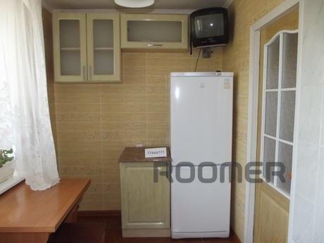 Rent HIS STUDIO APARTMENT, Feodosia - apartment by the day