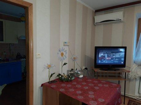 Rent 2 sq. st. 1 May 11, renovated ex., Khmilnyk - apartment by the day