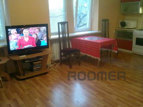 3 кім на 20 лінії / Шолохова, Ростов-на-Дону - квартира подобово