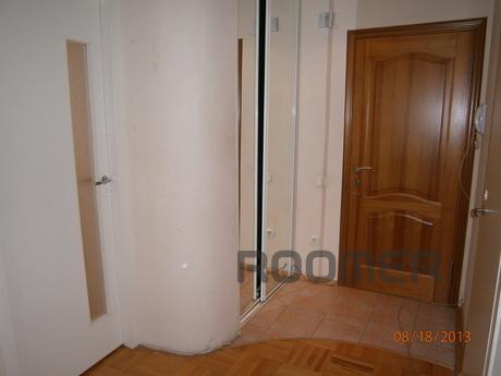 3 bedroom apartment in the Center, Rostov-on-Don - apartment by the day