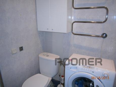 3 bedroom apartment in the Center, Rostov-on-Don - apartment by the day